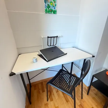 公寓 Martinique 2bdr And 2ba Maisonette Near Business Park