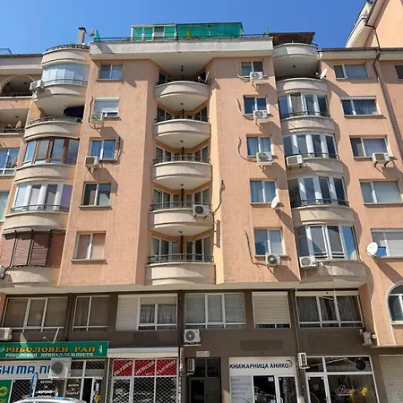 Martinique 2bdr And 2ba Maisonette Near Business Park Апартамент