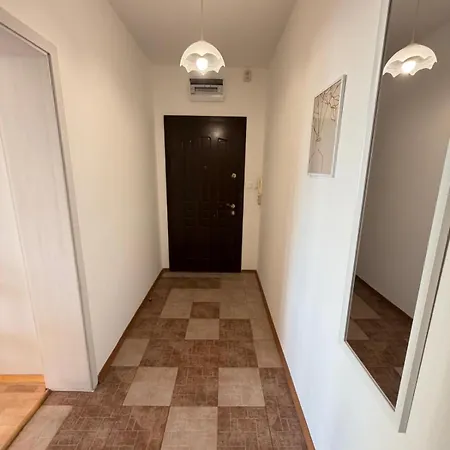 Martinique 2bdr And 2ba Maisonette Near Business Park *